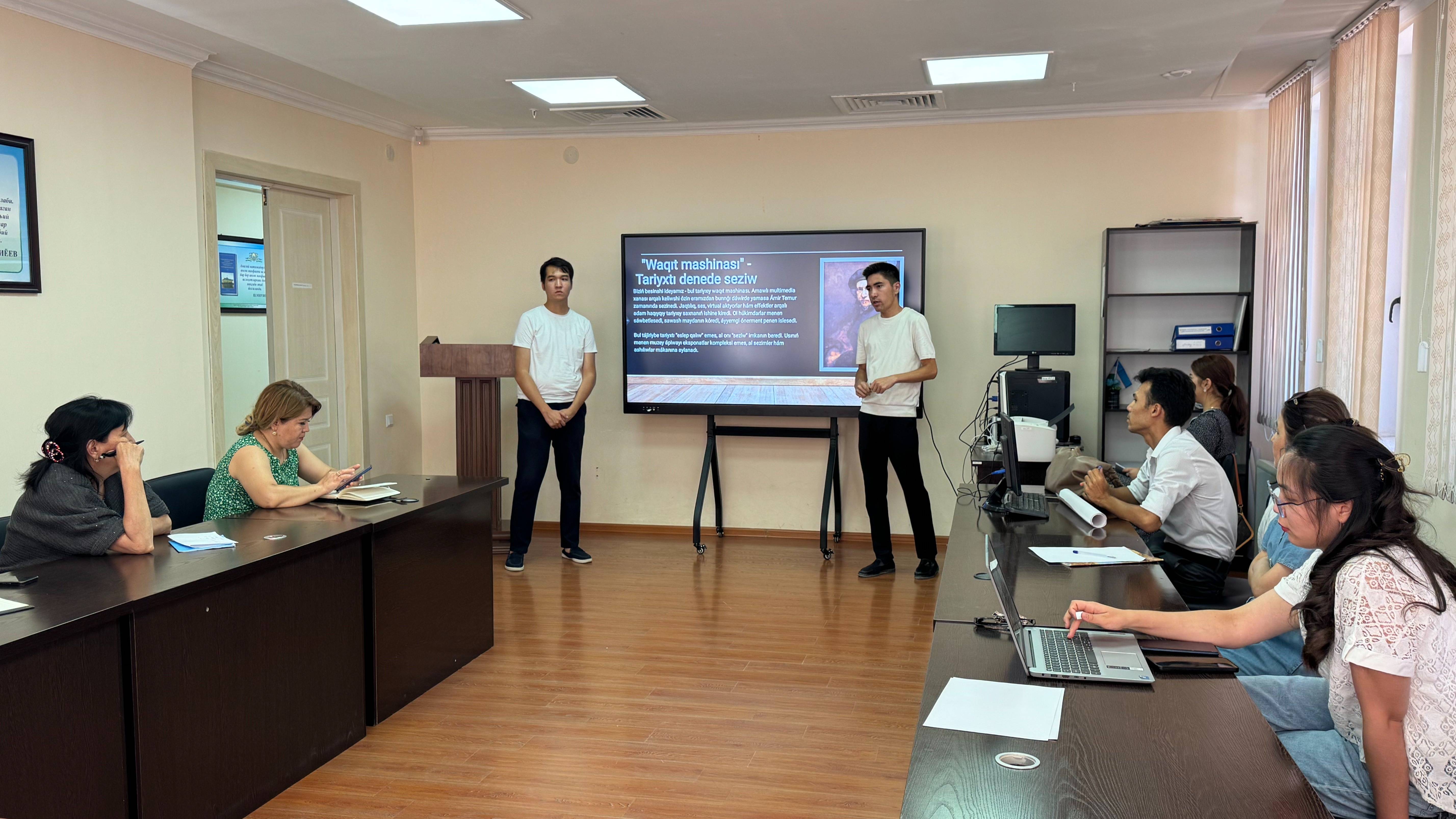 Youth Tourism Club held its first event at the Karakalpak Museum